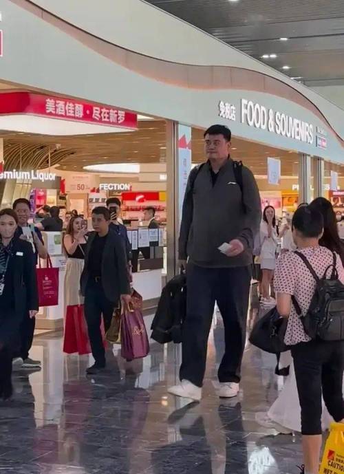 2025新澳门正版免费挂牌和45岁姚明训练照曝光与45岁姚明训练照曝光视频